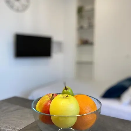 Apartment Vibes